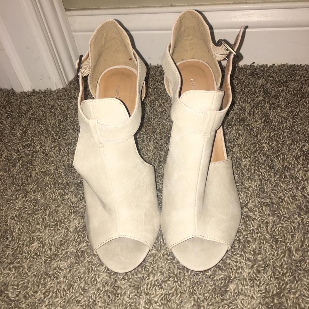 Rue 21 Heels